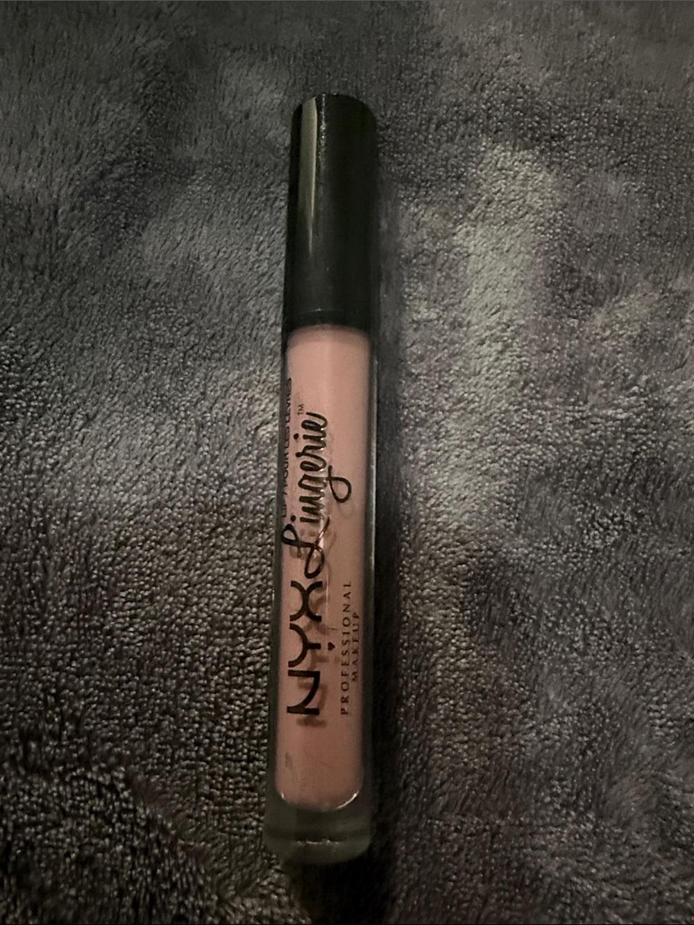 NYX Lingerie Liquid Lipstick — embellishment